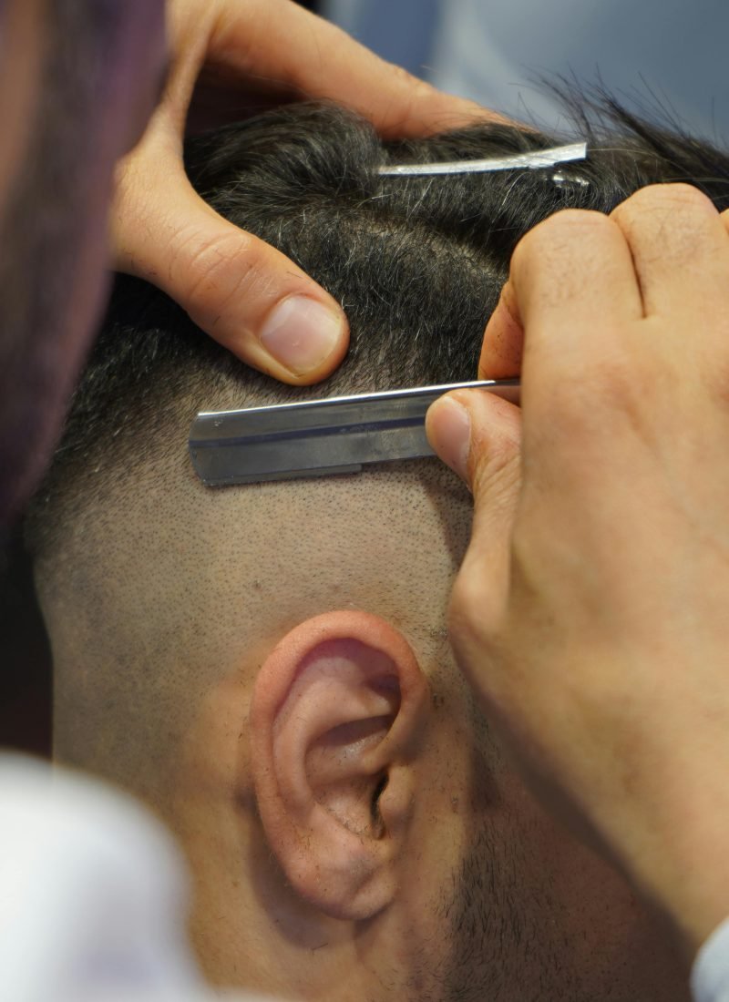shave head cut throat razor