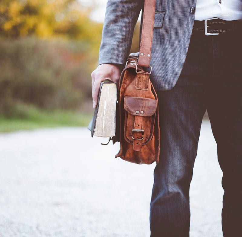 How to Wear a Sports Jacket with Jeans